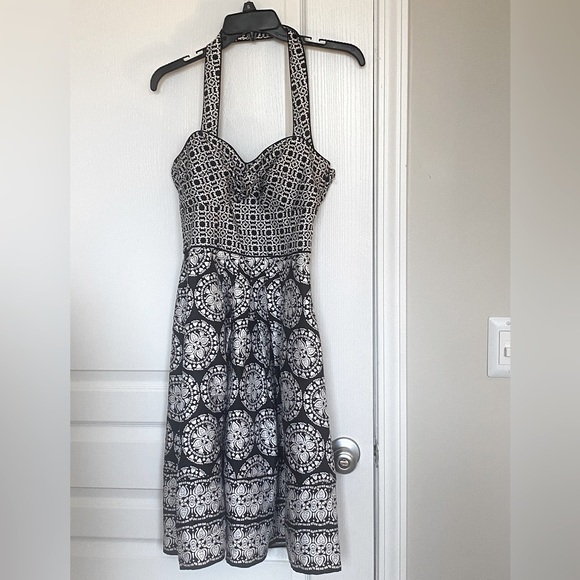 White House Black Market Dresses & Skirts - White House Black Market 100% silk black and white printed halter dress.